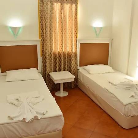 Hotel Club Dante