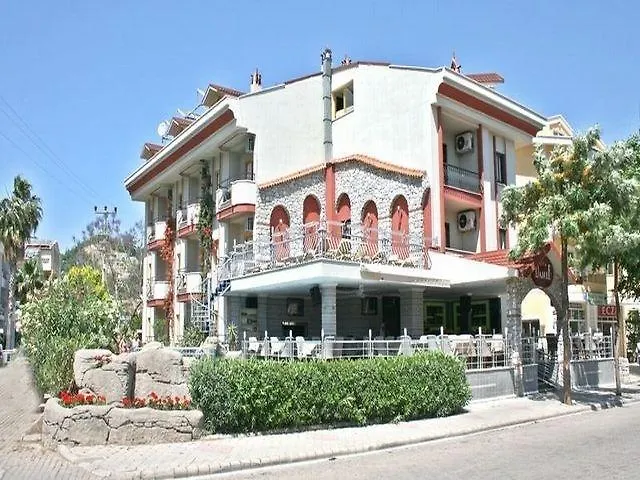 Club Dante 3*