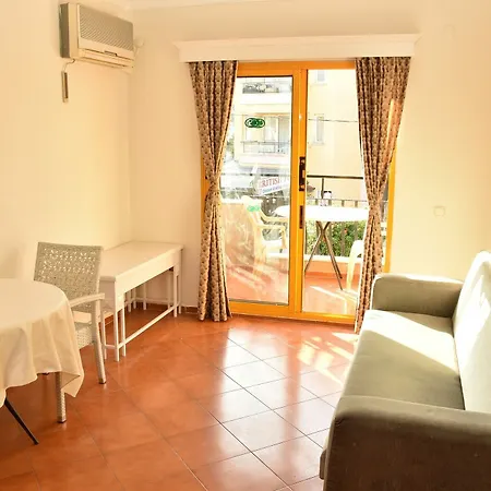 Szálloda Club Dante 3*