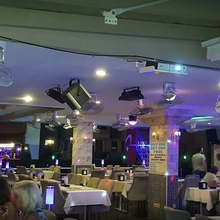 Club Dante 3* מרמריס