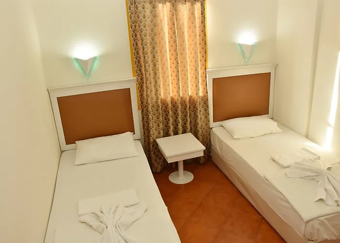 Club Dante 3* 말마리스